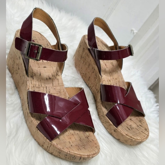 Kork Ease Leather Strappy Red Wedge Sandals With Back Strap Women's Size 9M🌴 - Picture 2 of 8